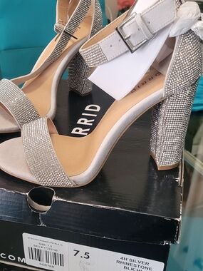 7.5 WW Sparkling Silver Rhinestone Block Heel Sandals – Women's Dress Heels